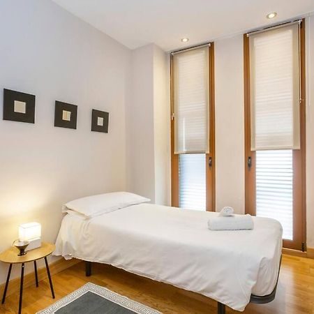 Marieta Apartment By The Castle With Ac Аликанте Экстерьер фото