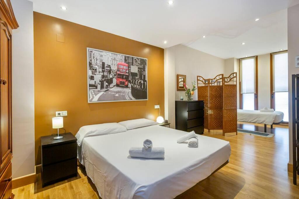 Marieta Apartment By The Castle With Ac Аликанте Экстерьер фото