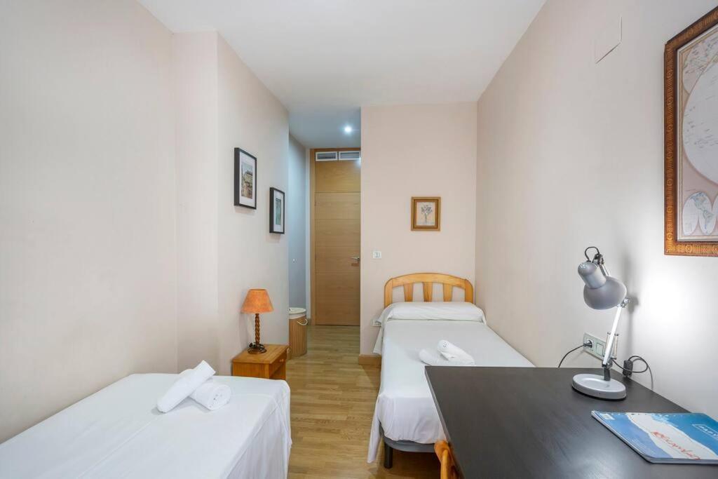 Marieta Apartment By The Castle With Ac Аликанте Экстерьер фото